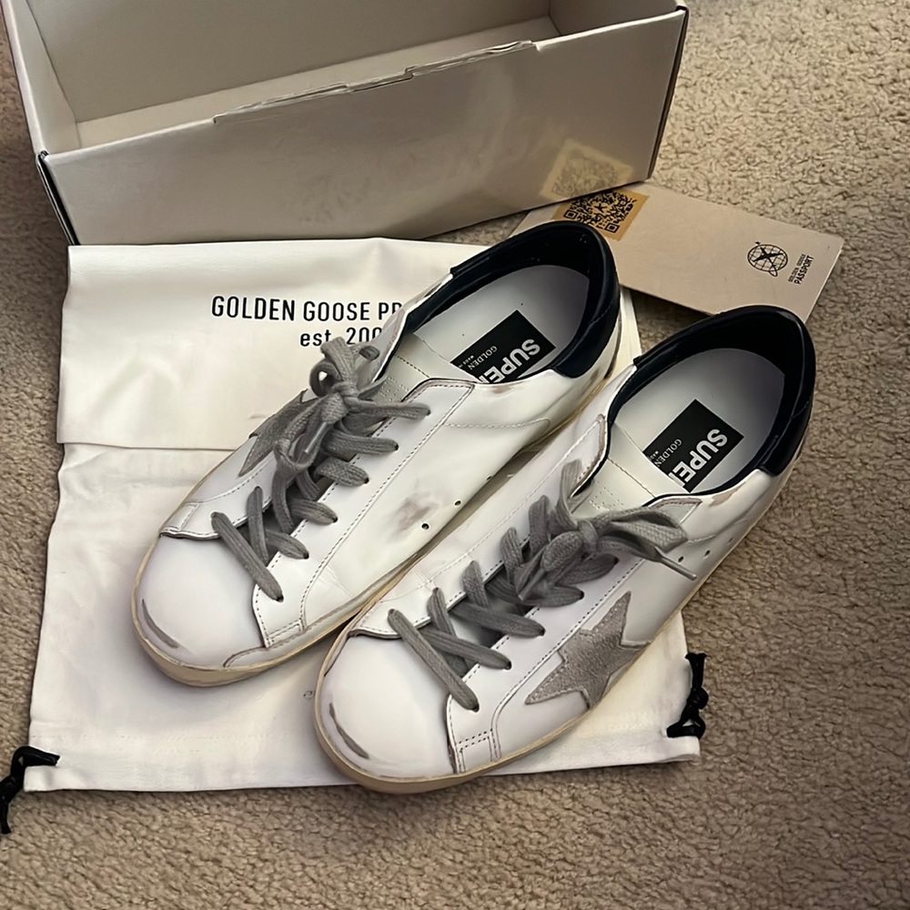 Golden goose superstar classic with spur size 39